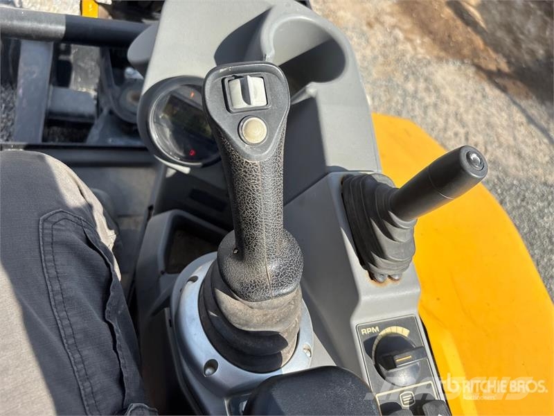 JCB 35Z-1 Mini Excavator ミニ油圧ショベル 7t以下（ミニユンボ・ミニディガー）