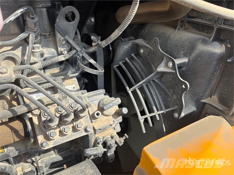 JCB 35Z-1 Mini Excavator ミニ油圧ショベル 7t以下（ミニユンボ・ミニディガー）