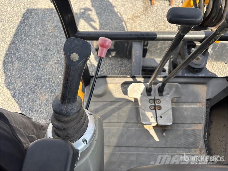 JCB 35Z-1 Mini Excavator ミニ油圧ショベル 7t以下（ミニユンボ・ミニディガー）