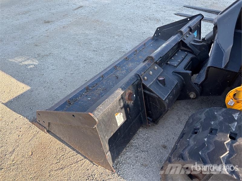 JCB 3TS-8T Two-Speed High Flow Skid Steer Loader Kompaktlader