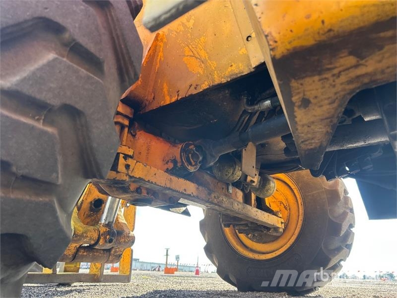 JCB 410M-1C Teleskopiskie manipulatori