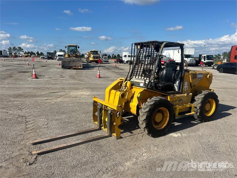 JCB 410M-1C Teleskopiskie manipulatori