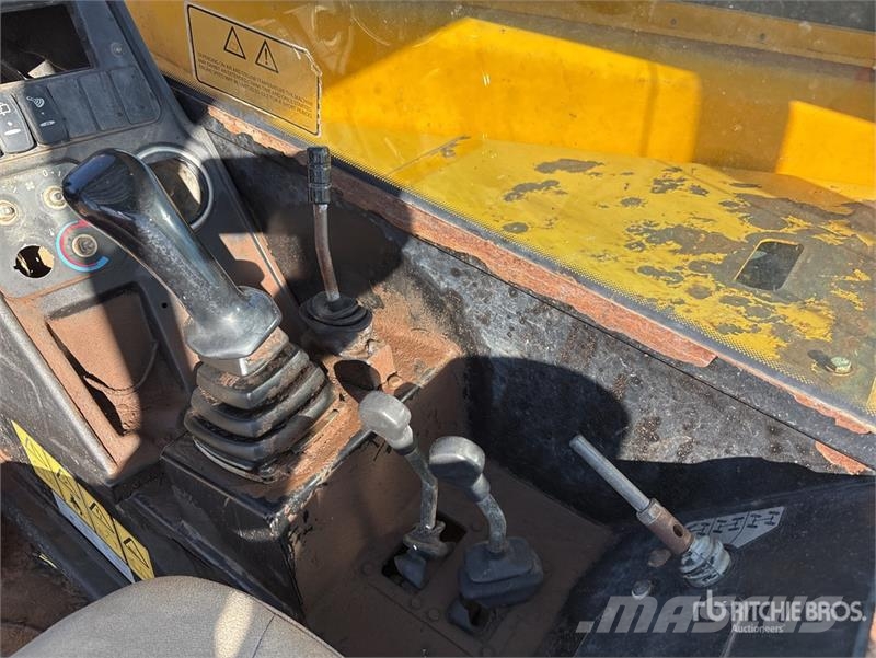 JCB 509.42 مناولات متداخلة