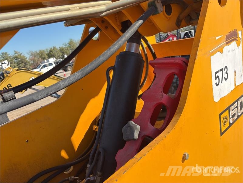 JCB 509.42 مناولات متداخلة