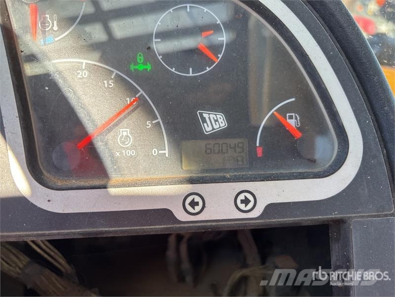 JCB 509.42 مناولات متداخلة