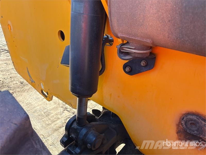 JCB 509.42 مناولات متداخلة
