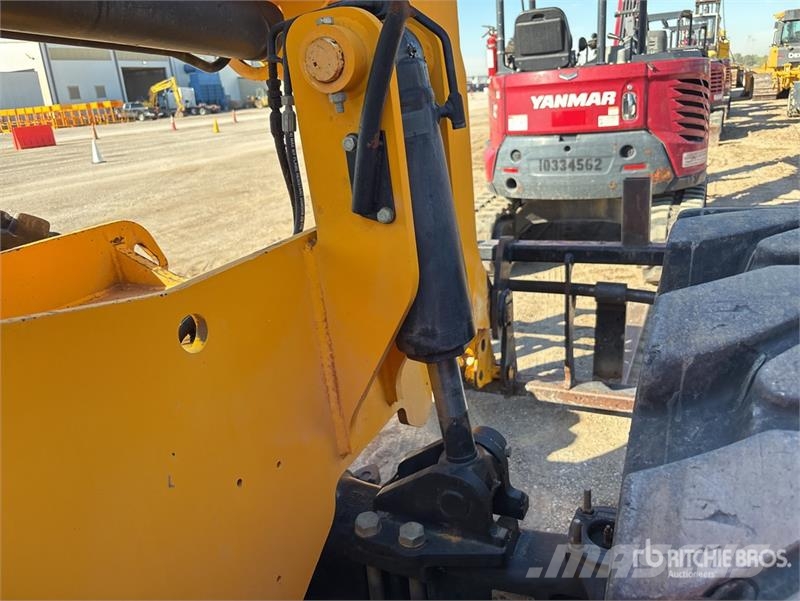 JCB 509.42 مناولات متداخلة