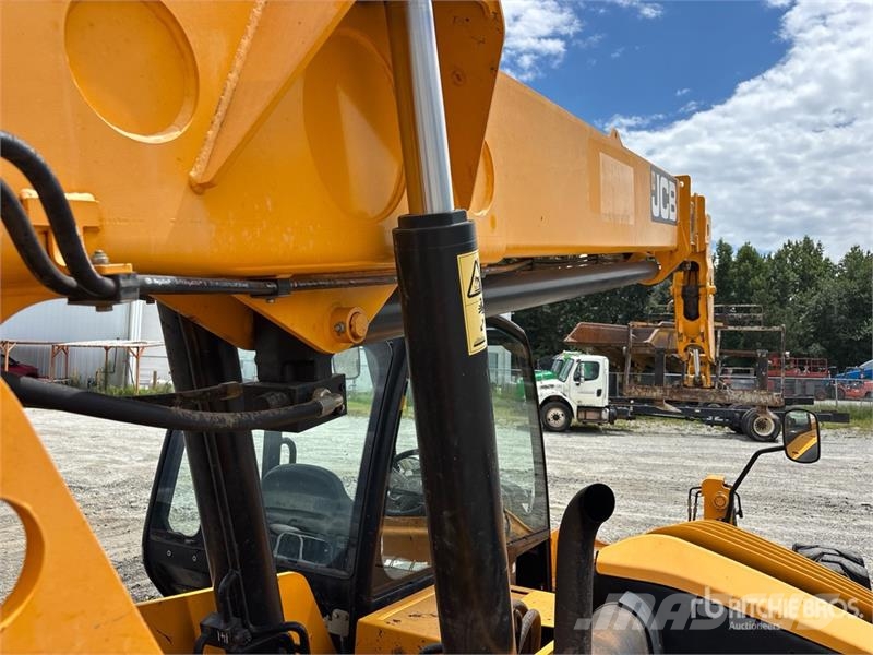 JCB 509.42 Teleskoplæssere