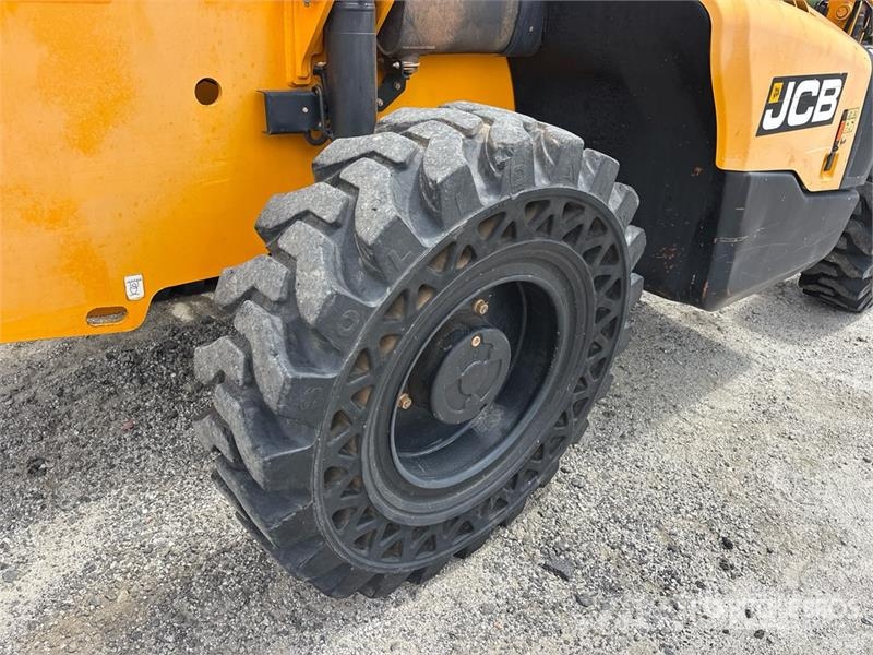 JCB 509.42 Teleskoplæssere