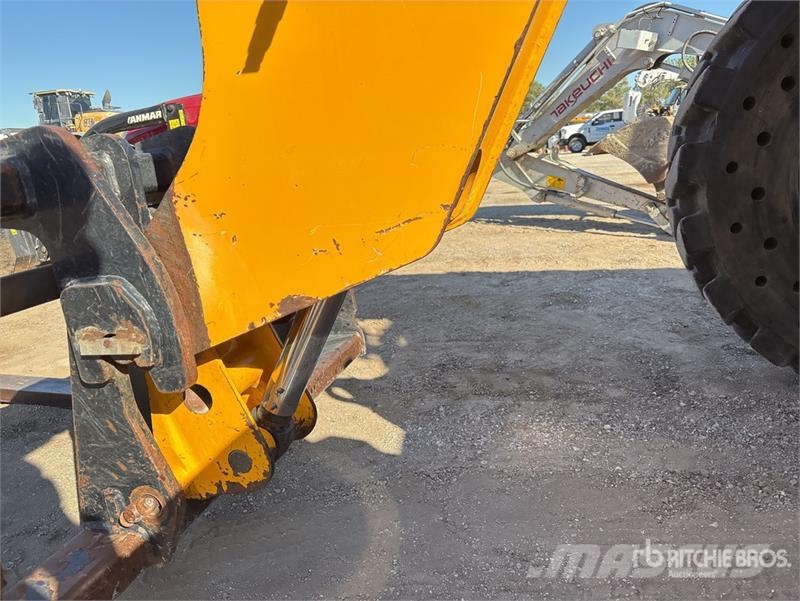 JCB 509.42 مناولات متداخلة