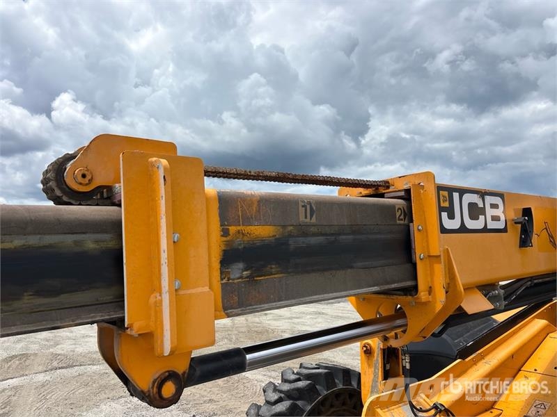 JCB 509.42 Teleskoplæssere