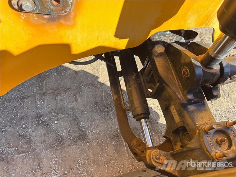 JCB 509.42 مناولات متداخلة
