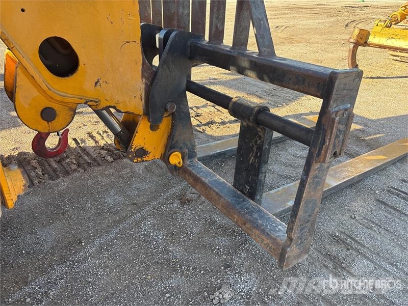 JCB 510-56 Teleskopiskie manipulatori