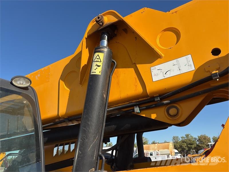 JCB 510-56 Teleskopiskie manipulatori