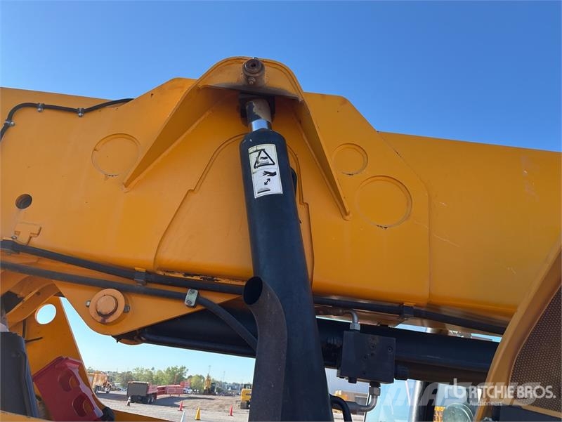 JCB 510-56 Teleskopiskie manipulatori