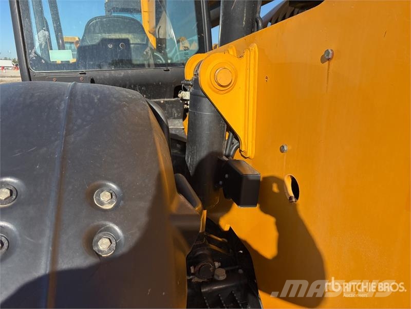JCB 510-56 Teleskopiskie manipulatori
