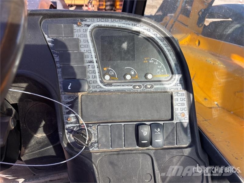 JCB 510-56 Teleskopiskie manipulatori