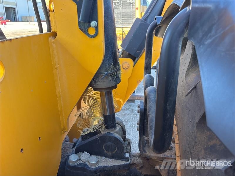 JCB 510-56 Teleskopiskie manipulatori