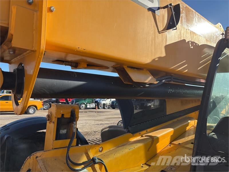 JCB 510-56 Teleskopiskie manipulatori