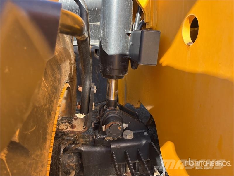 JCB 510-56 Teleskopiskie manipulatori