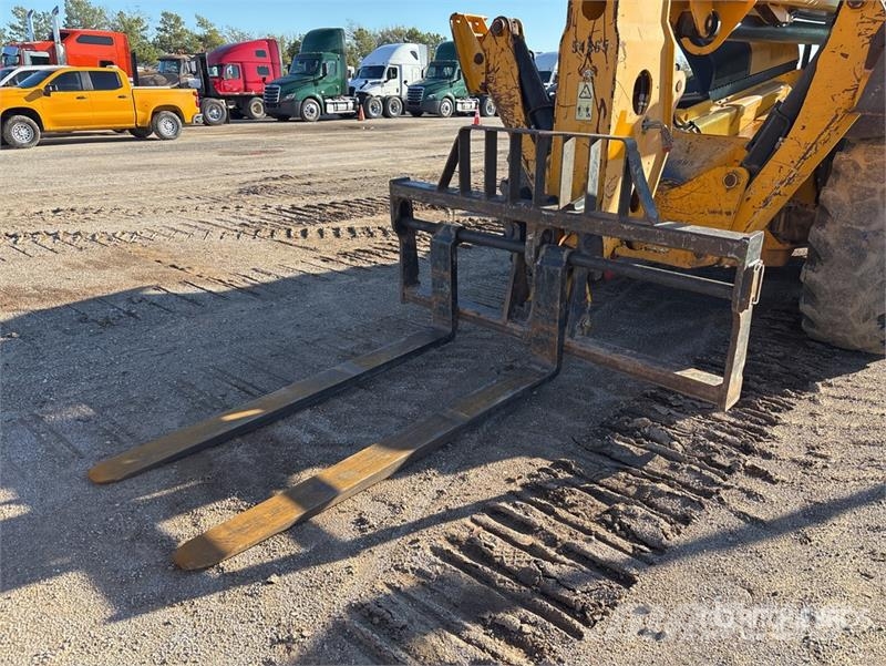JCB 510-56 Teleskopiskie manipulatori