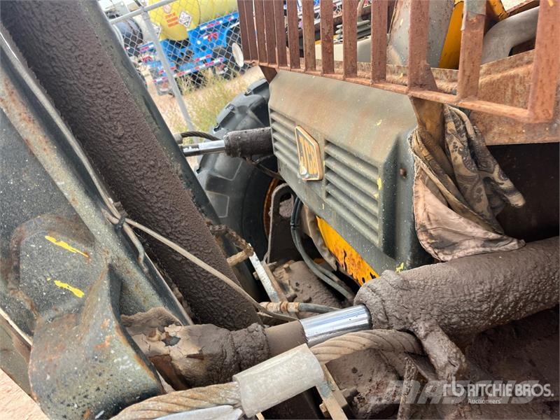 JCB 930-2 4x2 Rough Terrain Forklift (Inoperable) Montacargas todo terreno
