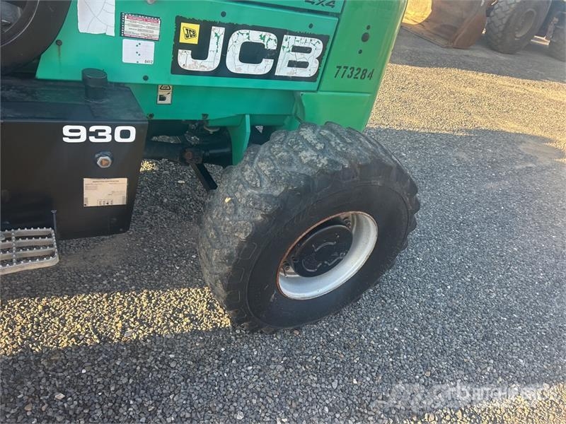 JCB 9304 6000 lb 4x4 Rough Terrain Forklift Tereptargonca