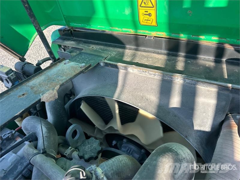 JCB 940 8000 lb 4x4 Rough Terrain Forklift 越野叉车|叉装车