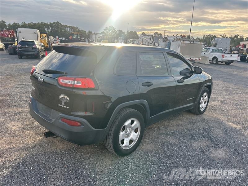 Jeep Cherokee Sport 2WD SUV Cars