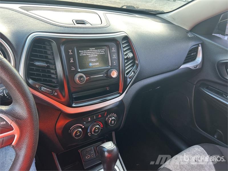 Jeep Cherokee Sport 2WD SUV Cars