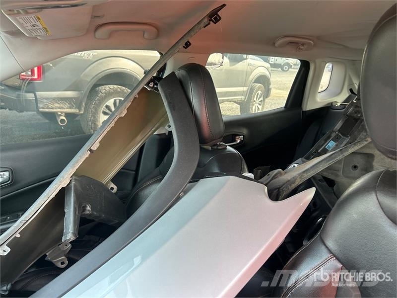 Jeep Compass 2WD SUV (Inoperable) Carros