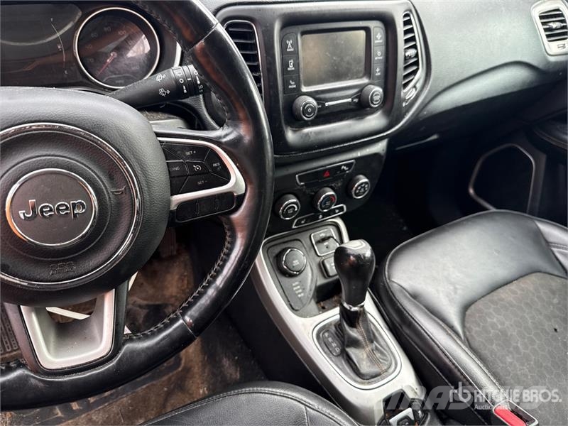 Jeep Compass 4WD SUV Avtomobili