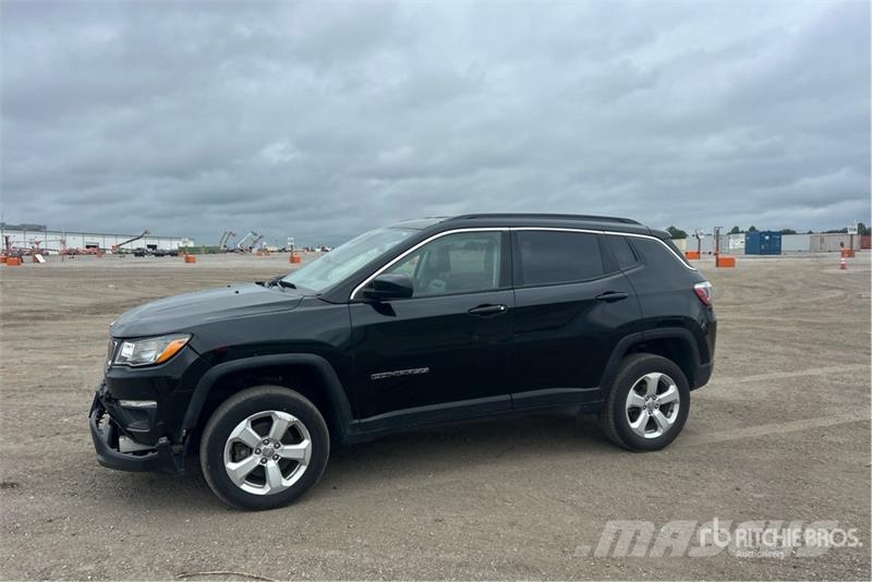 Jeep Compass 4WD SUV Automašīnas