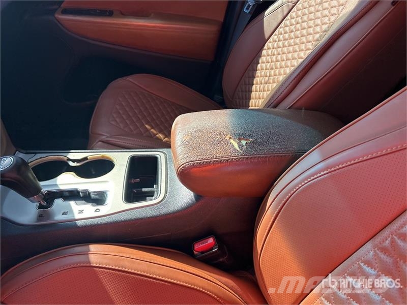 Jeep Grand Cherokee Laredo Voiture