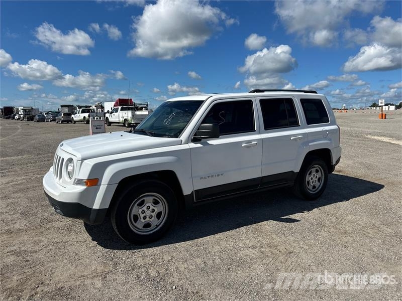 Jeep Patriot 2WD SUV Auto