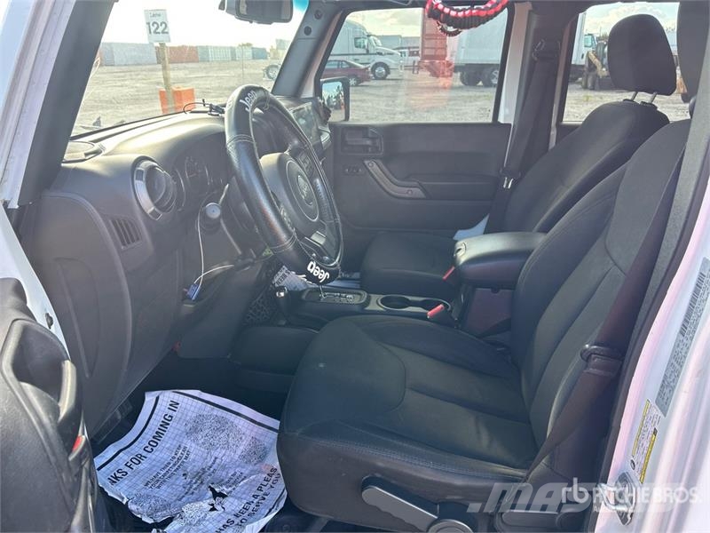 Jeep Wrangler Sport Automašīnas