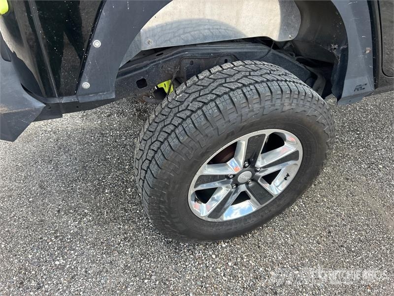 Jeep Wrangler Unlimited Sport Cars