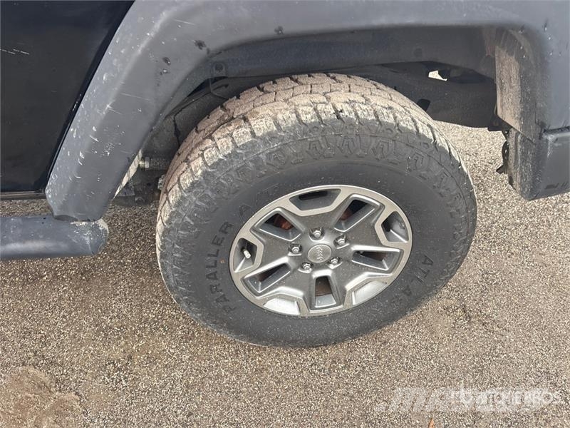 Jeep Wrangler X Автомобілі