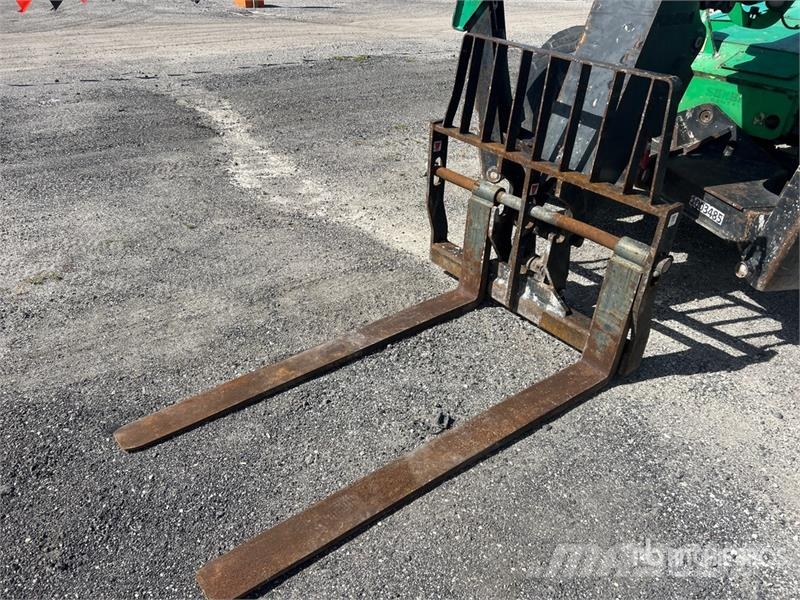 JLG 10042 Teleskooplaadurid