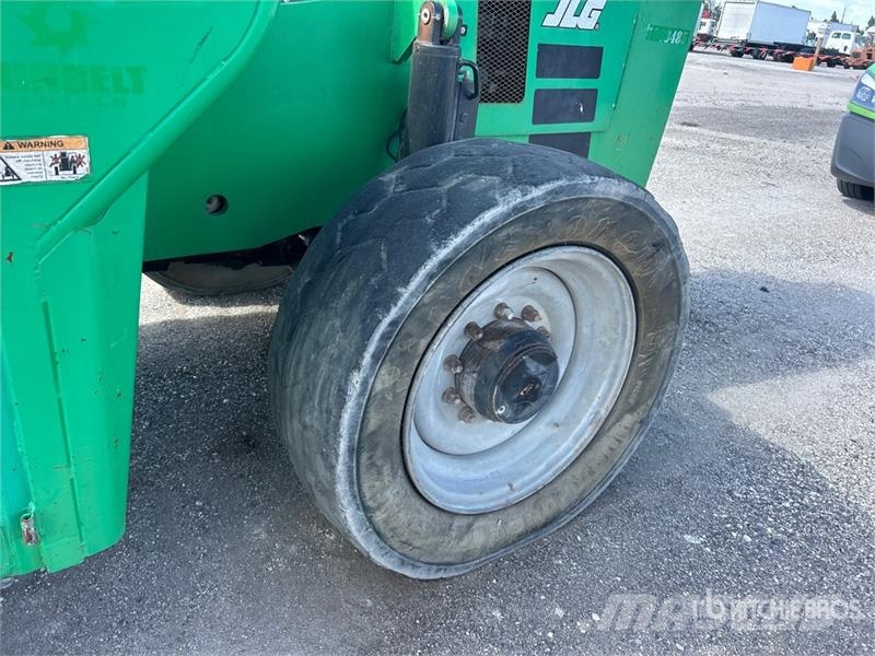 JLG 10042 Teleskooplaadurid