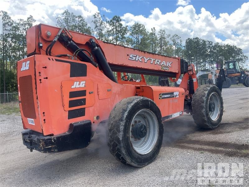 JLG 10054 Telescopic handlers