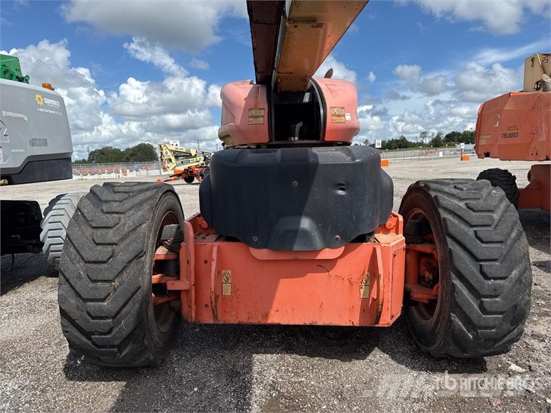 JLG 1200SJP 4WD Diesel Telescopic Boom Lift Nacelles télescopiques