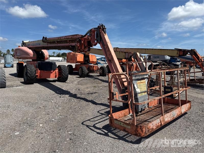 JLG 1200SJP 4WD Diesel Telescopic Boom Lift Nacelles télescopiques