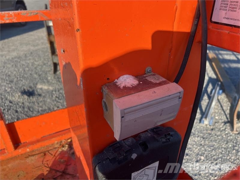 JLG 1230ES Vertical Mast Lift Vertical mast lifts