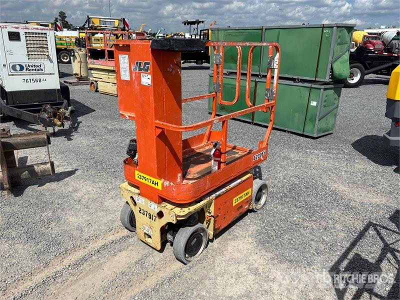 JLG 1230ES Vertical Mast Lift Vertikālie pacēlāji
