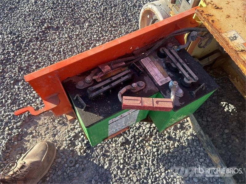 JLG 1230ES Vertical Mast Lift Vertical mast lifts