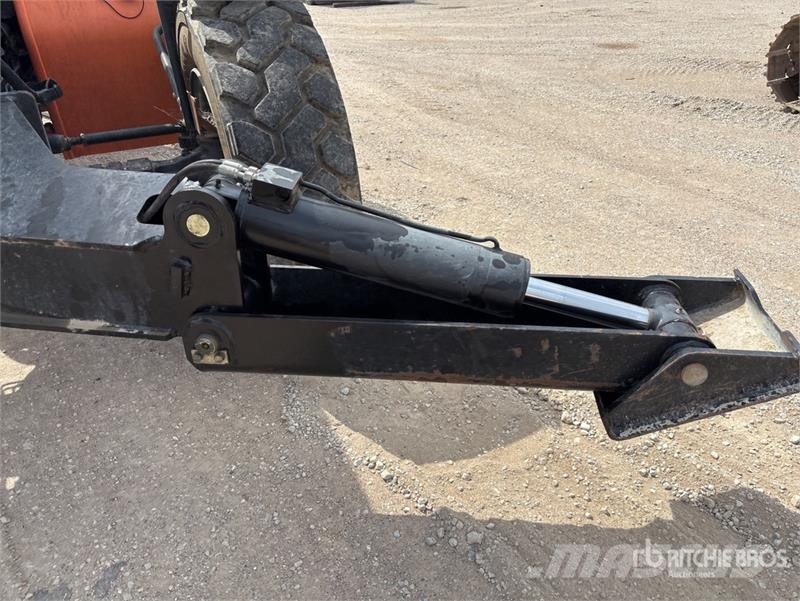 JLG 1255 مناولات متداخلة