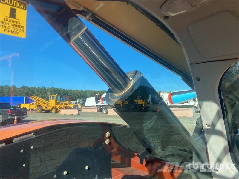 JLG 1255 텔러 핸들러