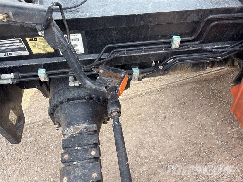 JLG 1255 مناولات متداخلة