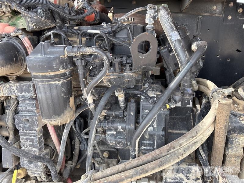 JLG 1255 مناولات متداخلة